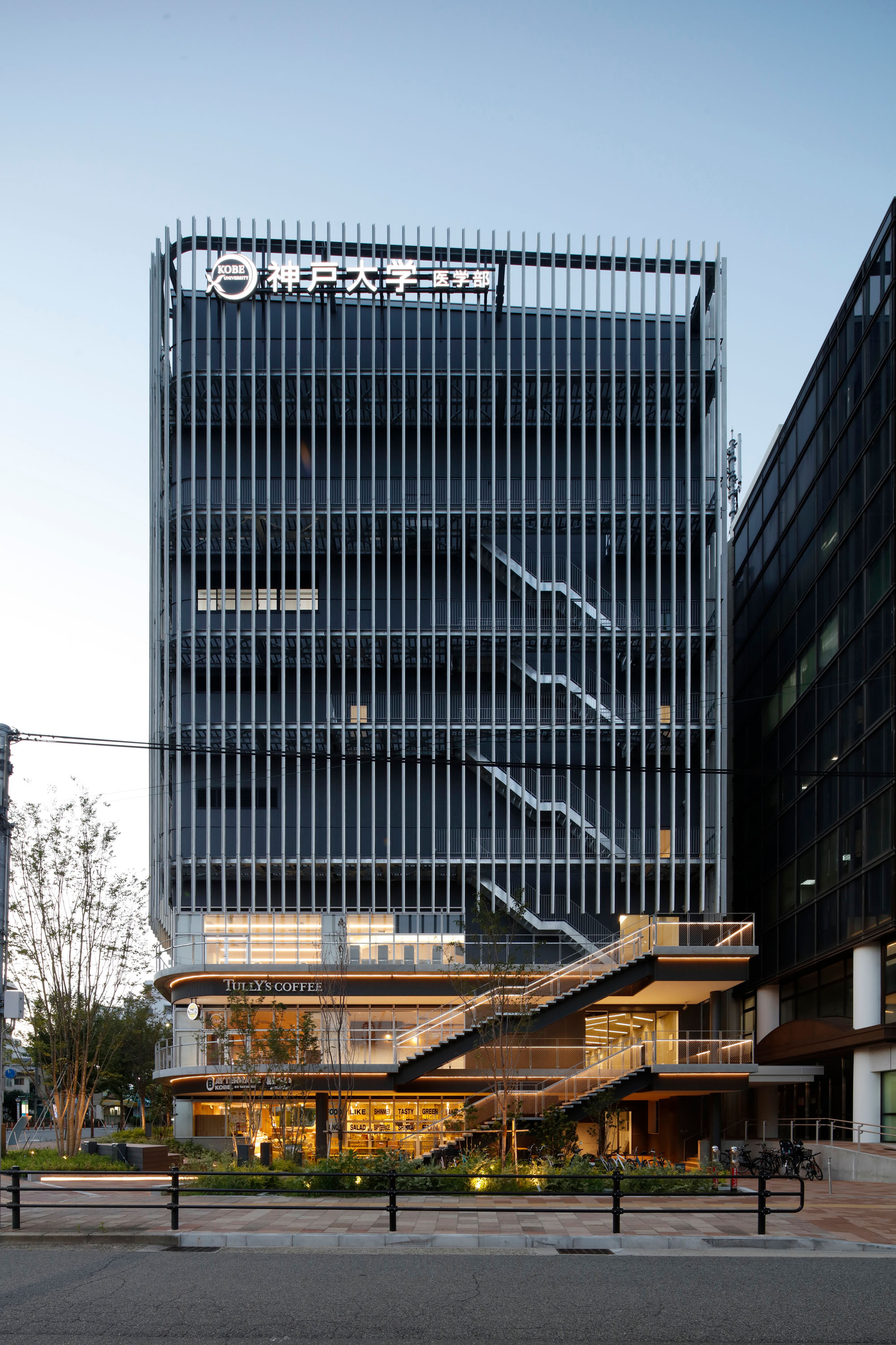 导视系统设计 神户大学楠校区（图ZMTQ4MjczNDQ=） - 资讯 - 站酷设计师导视标视学院APP原创素材 - 站酷ZCOOL