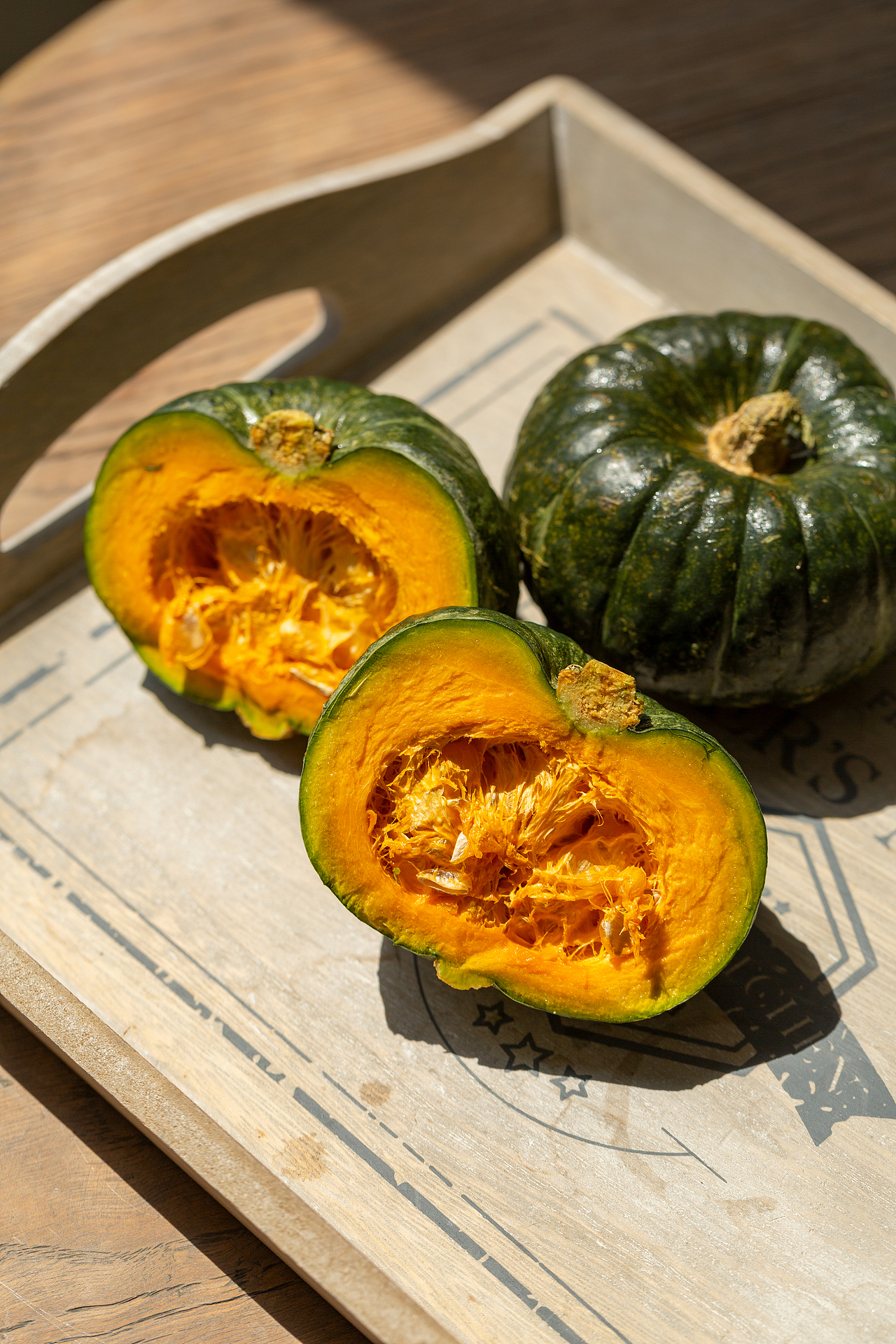 餐具和食品，《有点好看又有点难看》（图ZMzcxNzk5NDI0） - 产品摄影 - 站酷设计师北极超甜虾原创素材 - 站酷ZCOOL