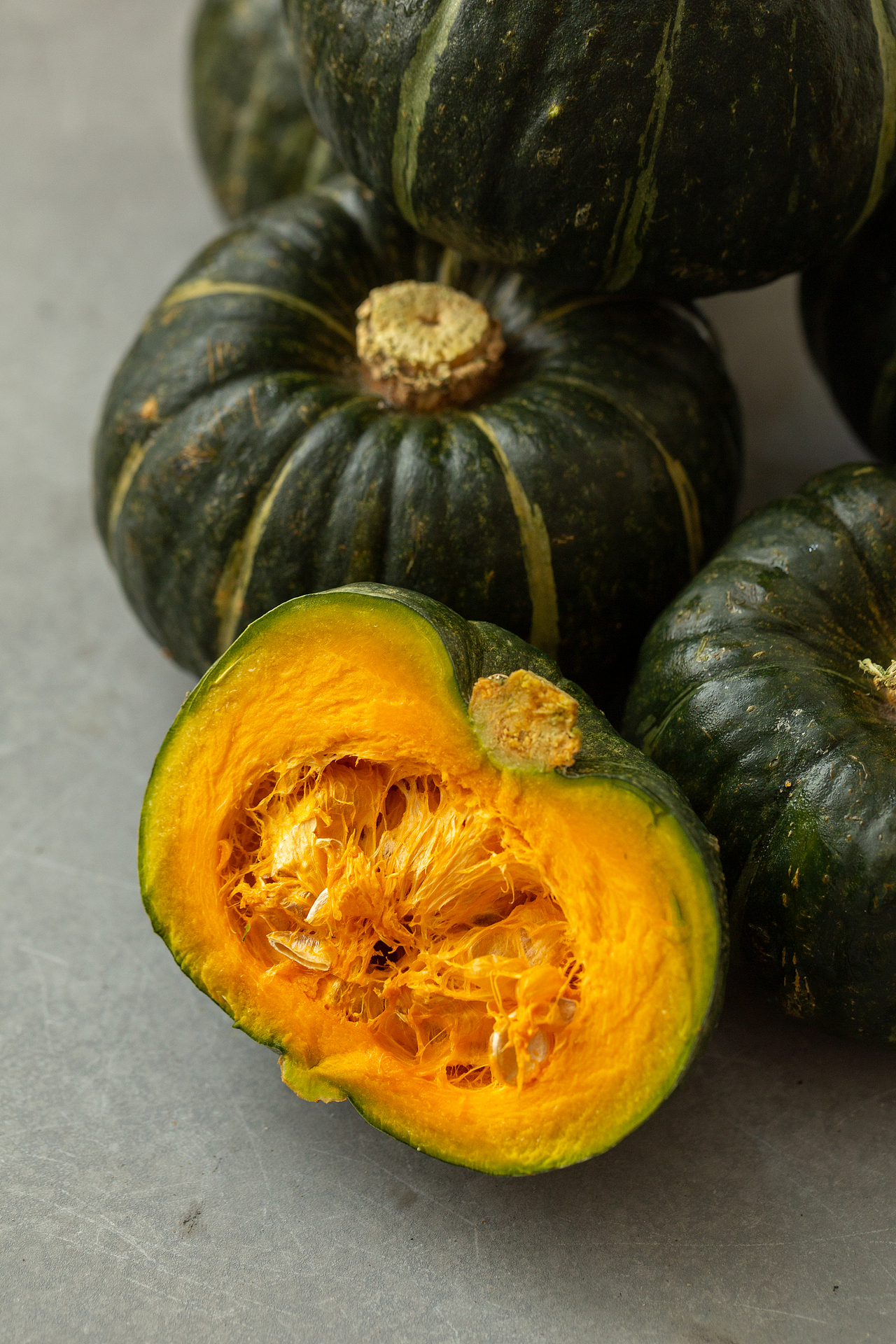 餐具和食品，《有点好看又有点难看》（图ZMzcxNzk5NDI4） - 产品摄影 - 站酷设计师北极超甜虾原创素材 - 站酷ZCOOL