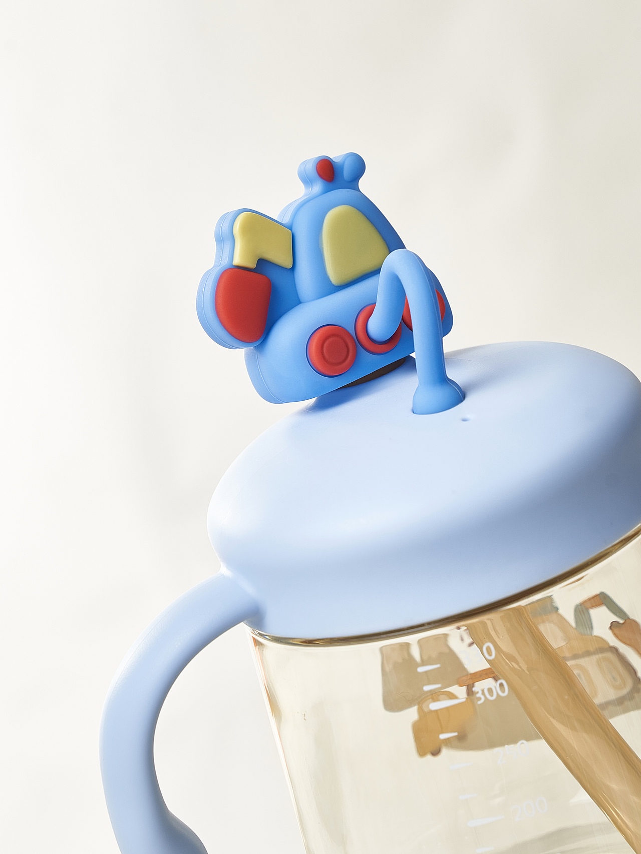 公仔牛奶杯拍摄