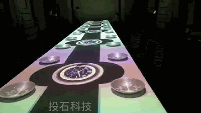 经典案例回顾：百达翡丽晚宴餐桌投影秀，一场视觉与味蕾的奢华交响（图ZMTQ4MzAxODA=） - 观点 - 站酷设计师投石艺术装置原创素材 - 站酷ZCOOL
