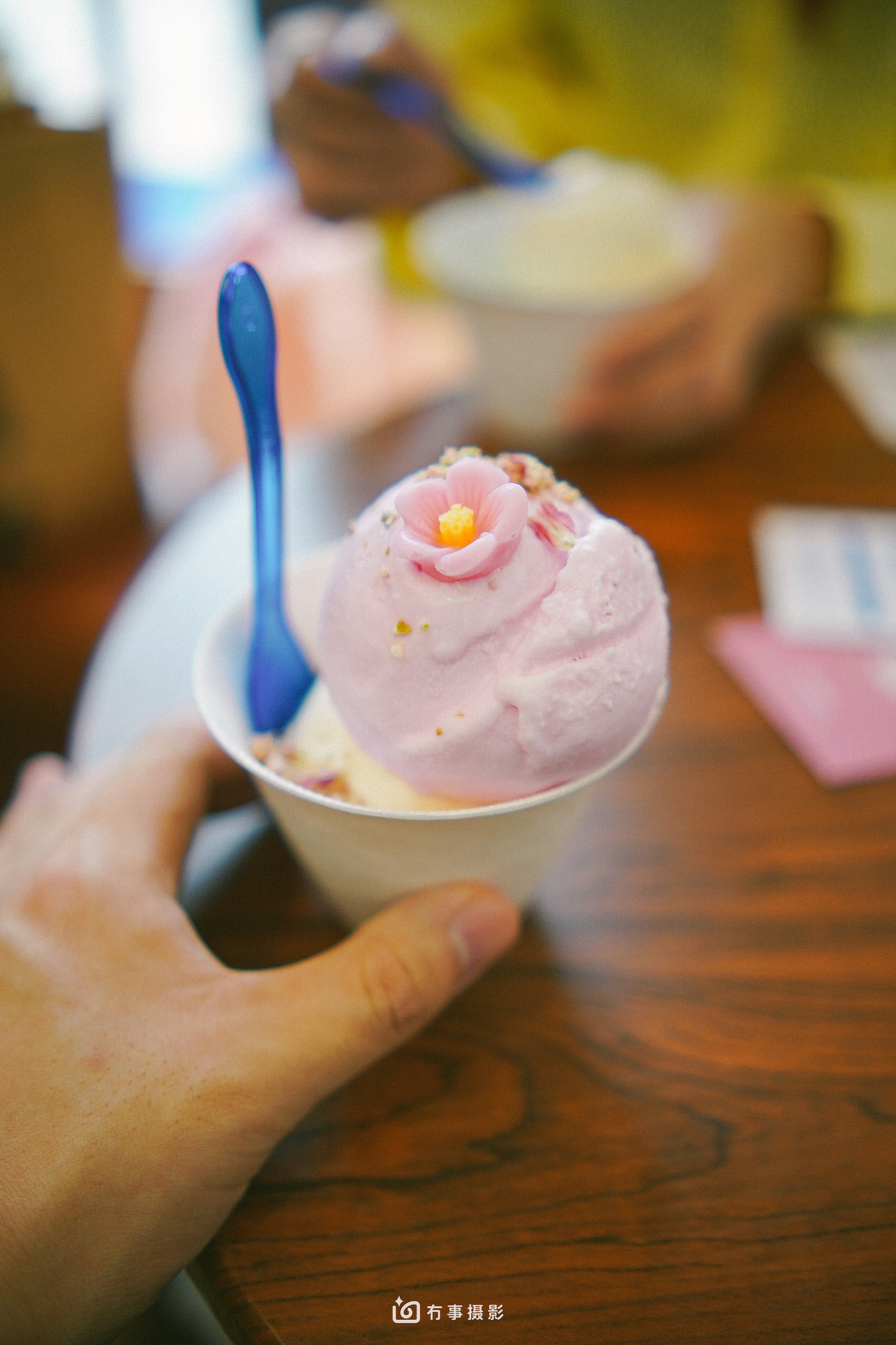 夏天，来吃雪糕吧（图ZMzcxOTIxMzc2） - 人像摄影 - 站酷设计师冇事摄影原创素材 - 站酷ZCOOL