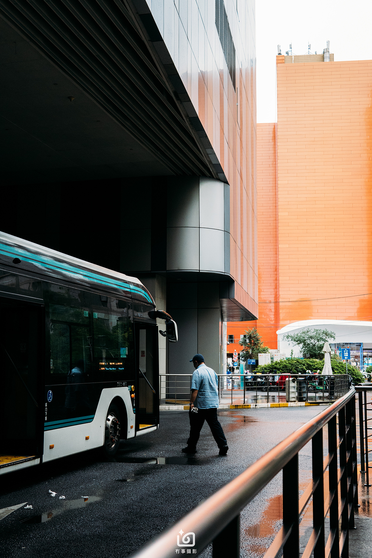 一年了，怀念上海（图ZMzcyMDEwNzg4） - 人文/纪实摄影 - 站酷设计师冇事摄影原创素材 - 站酷ZCOOL