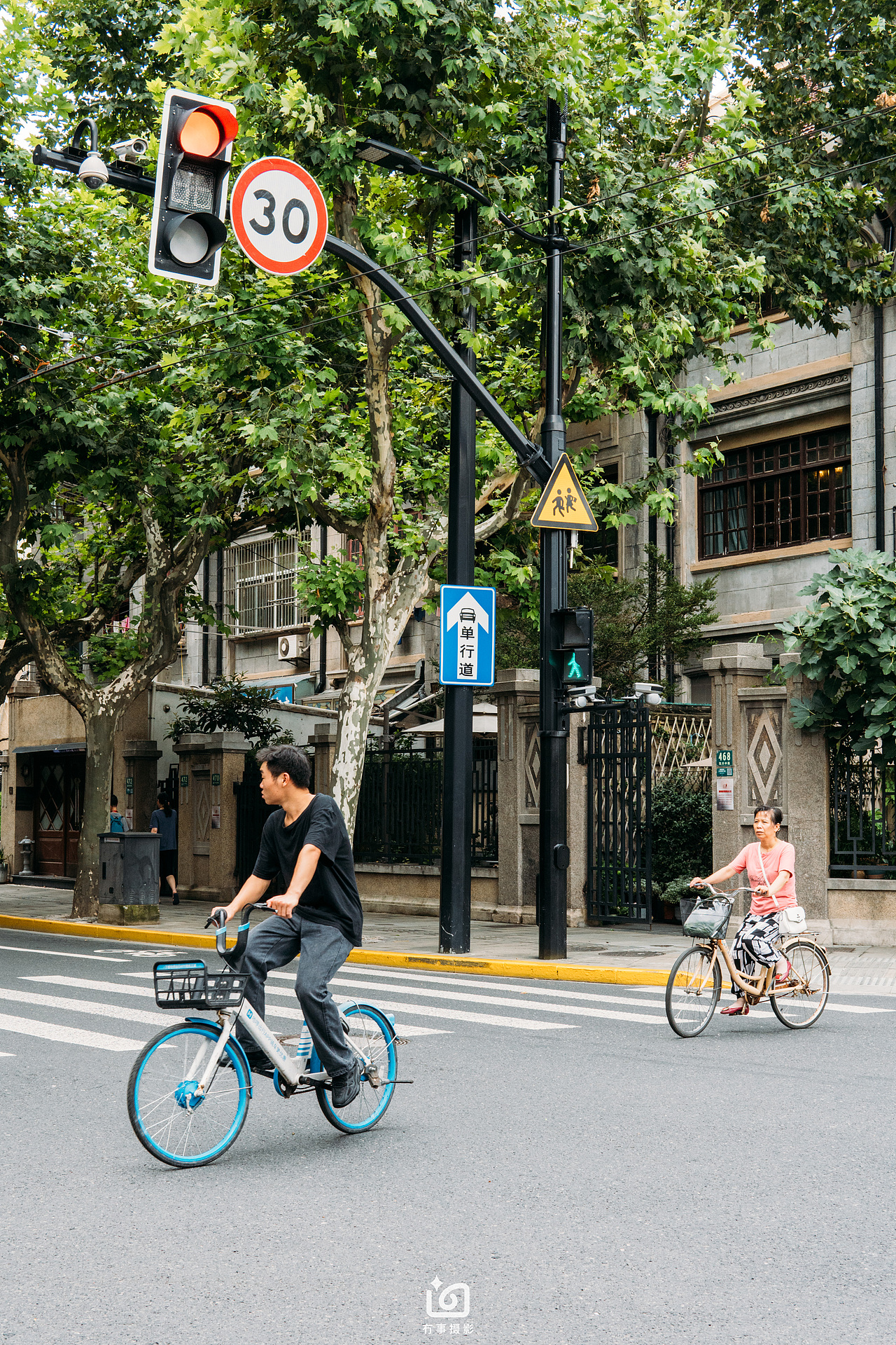 一年了，怀念上海（图ZMzcyMDEwOTI4） - 人文/纪实摄影 - 站酷设计师冇事摄影原创素材 - 站酷ZCOOL