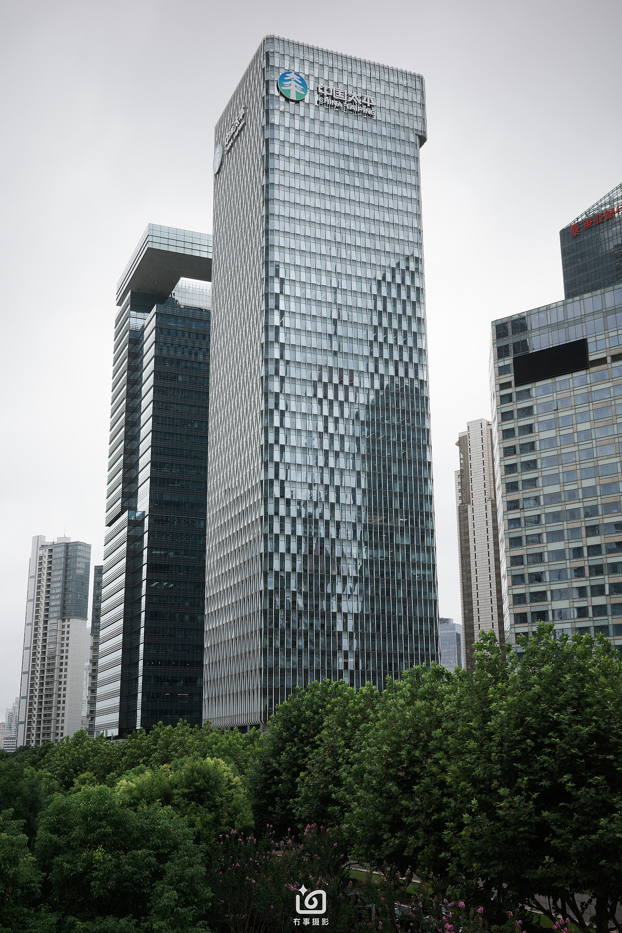 上海，街角游记（图ZMzcyMDExOTI0） - 人文/纪实摄影 - 站酷设计师冇事摄影原创素材 - 站酷ZCOOL