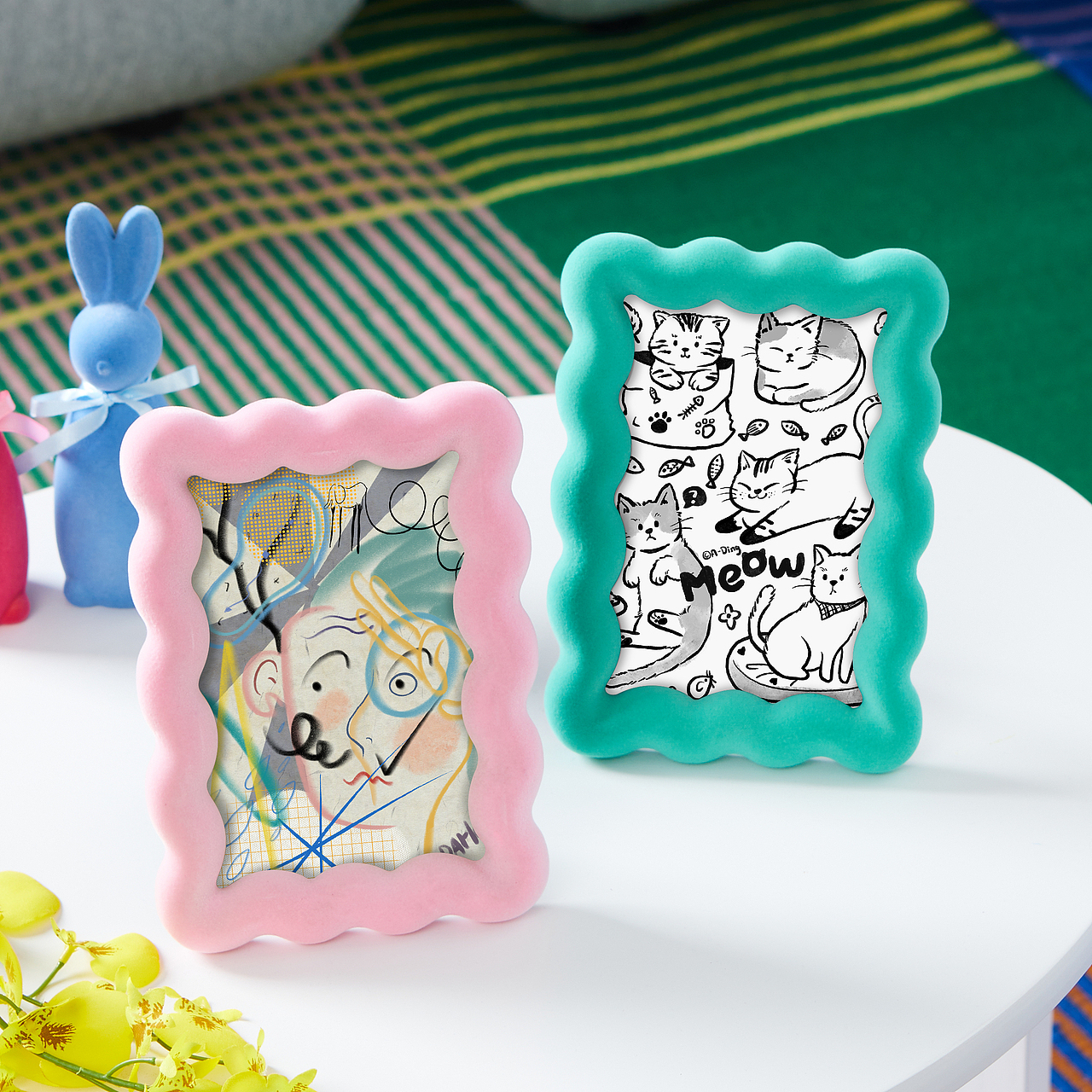 彩色波纹边相框