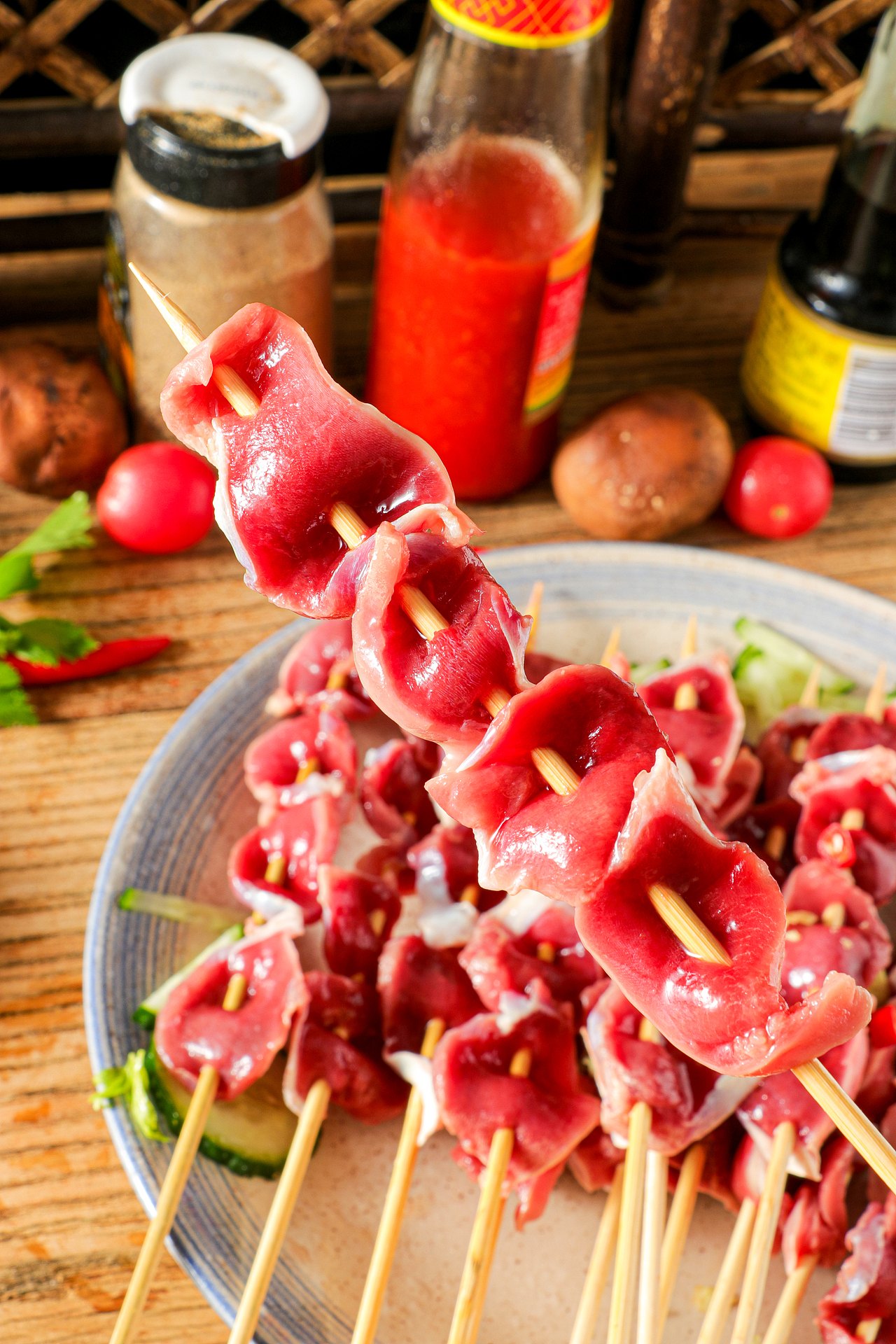 新鲜调理腌制烧烤食材秋刀鱼肉肠冷冻纯腿肉排调料鸡翅（图ZMzcyMTc4NzM2） - 美食摄影 - 站酷设计师光绪摄影工作室原创素材 - 站酷ZCOOL