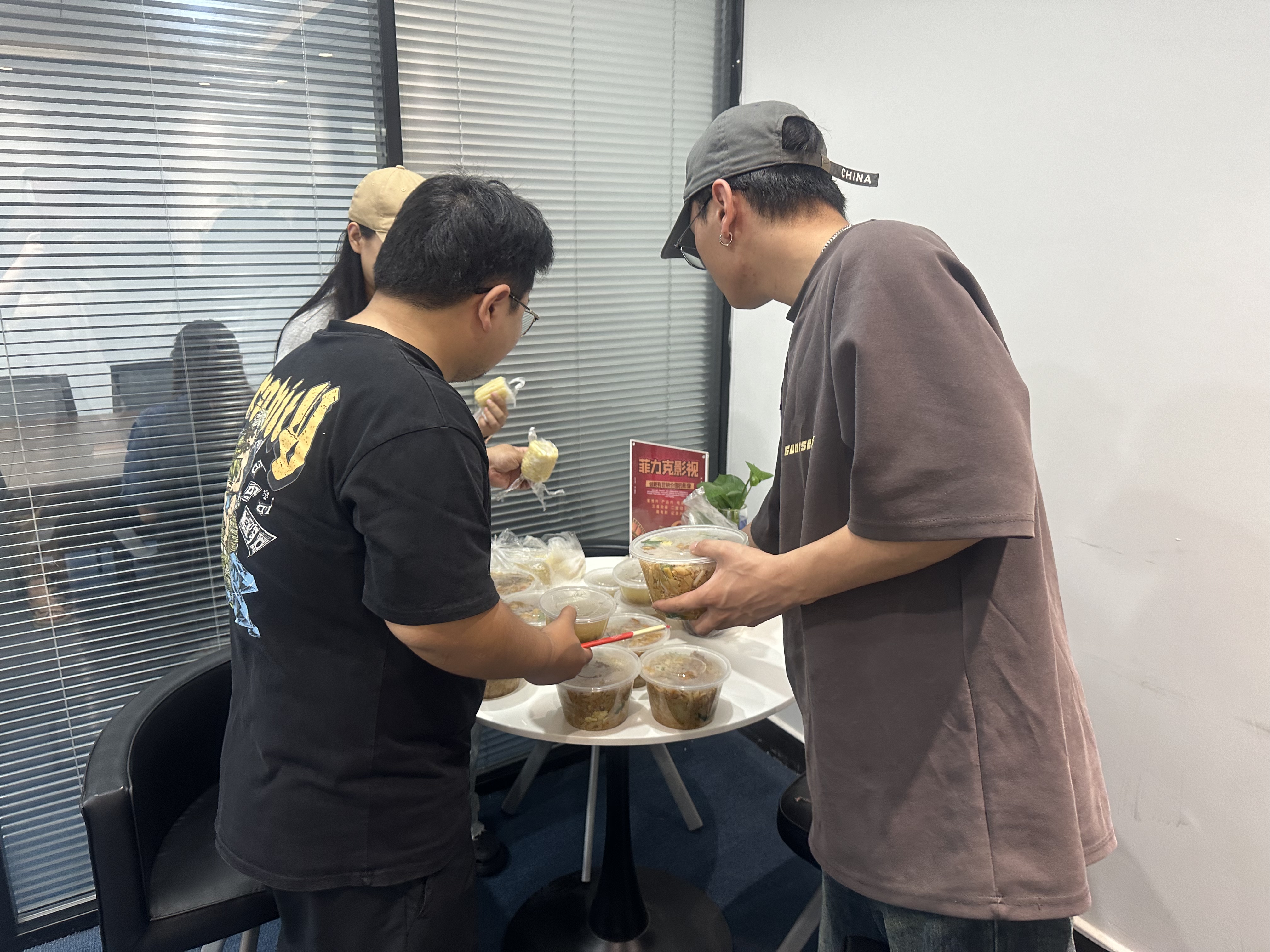 菲力克影视|天下没有免费的午餐 但菲力克有！（图ZMTQ4MzQwOTY=） - 资讯 - 站酷设计师菲力克影视原创素材 - 站酷ZCOOL