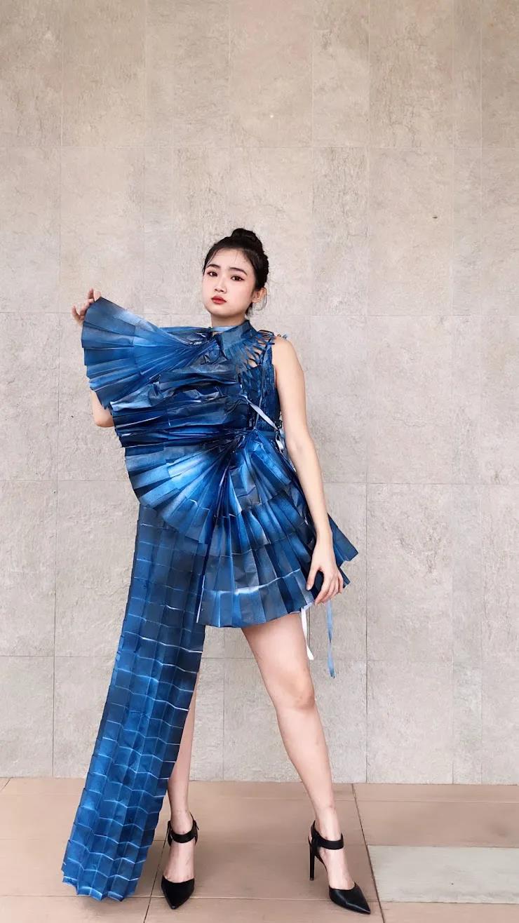 莱佛士学生Au Jie Min服装设计作品