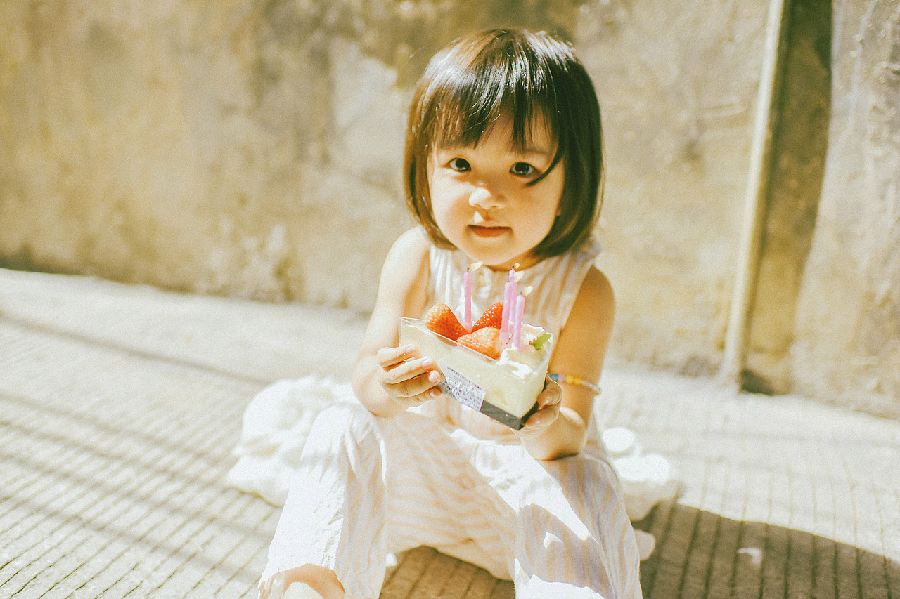 悠然夏日，走走逛逛吃吃（图ZMzcyMzc2Mjk2） - 人像摄影 - 站酷设计师刘豌豆豆豆小姐原创素材 - 站酷ZCOOL