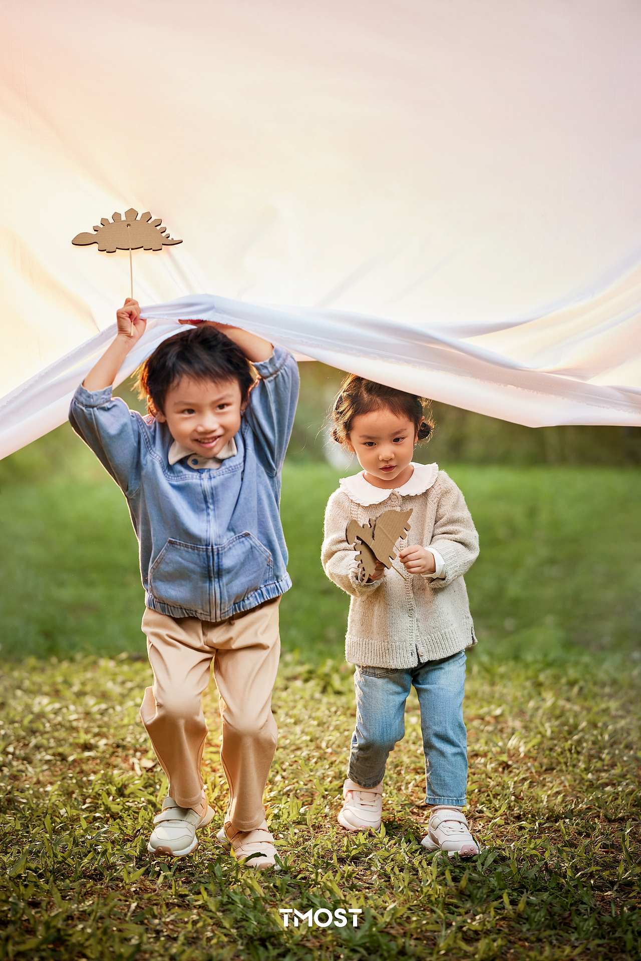 儿童鞋履户外形象拍摄分享 | 基诺浦（图ZMzcyMzg4MTEy） - 人像摄影 - 站酷设计师TMOSTKIDS原创素材 - 站酷ZCOOL