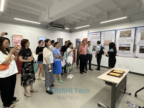 “AI与中法视觉文明互鉴新媒体艺术展”闪亮开幕（图ZMTQ4Mzc3NDA=） - 观点 - 站酷设计师投石艺术装置原创素材 - 站酷ZCOOL