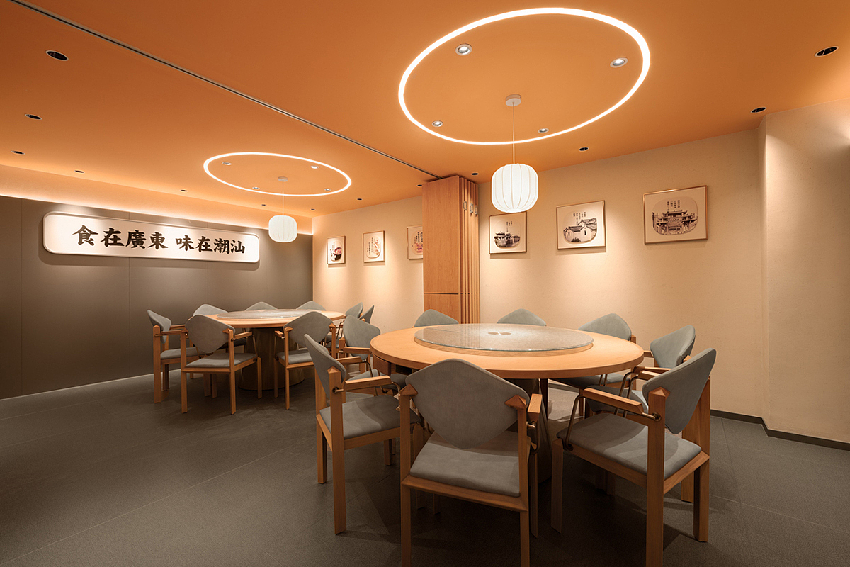 佛山餐饮设计，360㎡潮汕海鲜砂锅粥。全新升级场景