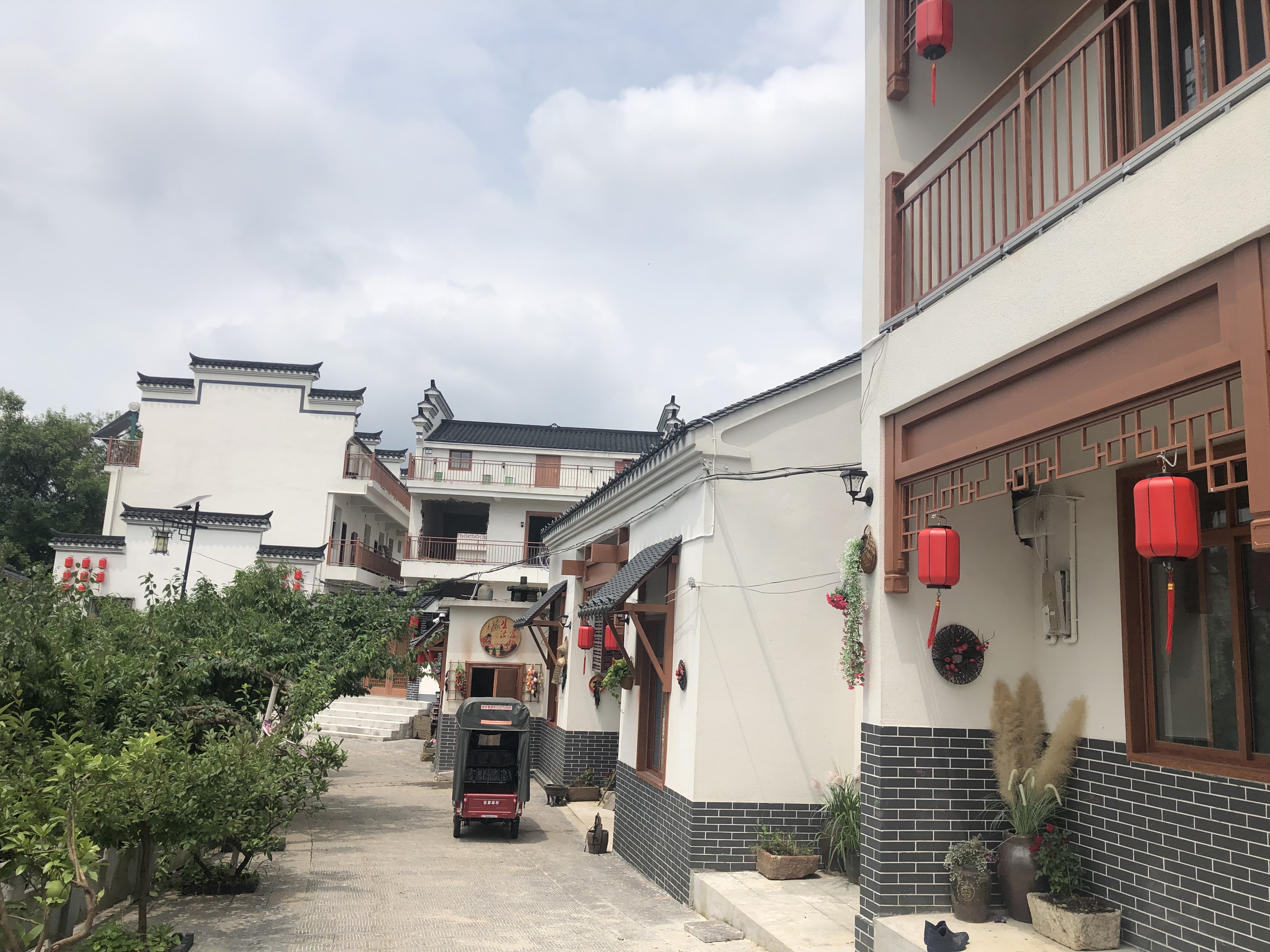 设计师一起去“野” 湖北小婺源 沼山古村桃乡采风活动回顾（图ZMTQ4NDAzMDA=） - 资讯 - 站酷设计师WHDS高森原创素材 - 站酷ZCOOL