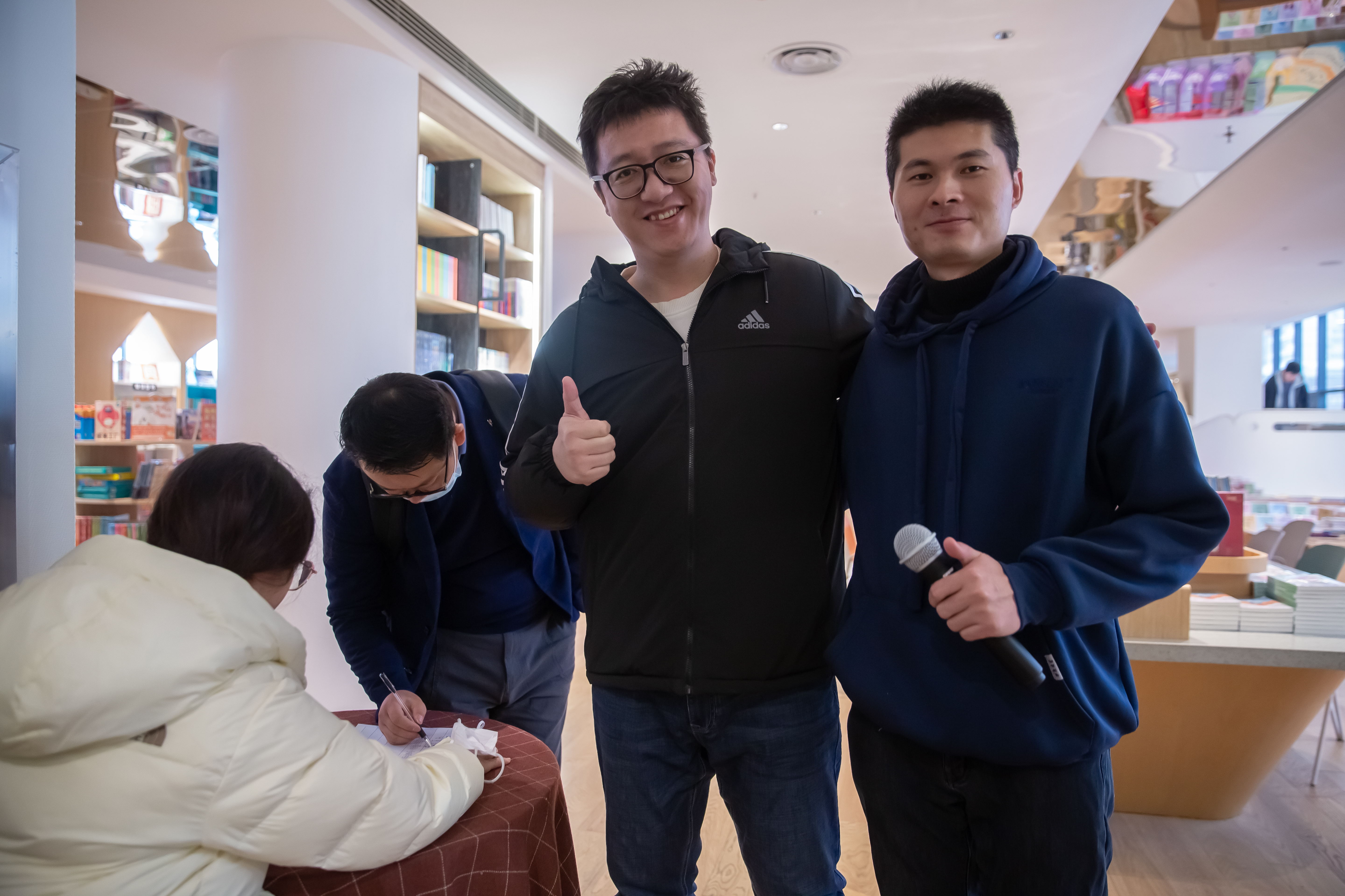 《AI时代，设计师如何进化》活动回顾（图ZMTQ4NDAzMTY=） - 资讯 - 站酷设计师WHDS高森原创素材 - 站酷ZCOOL