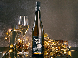 产品摄影 酒品 雷兹酒庄雷兹雷司令白葡萄酒 长曝