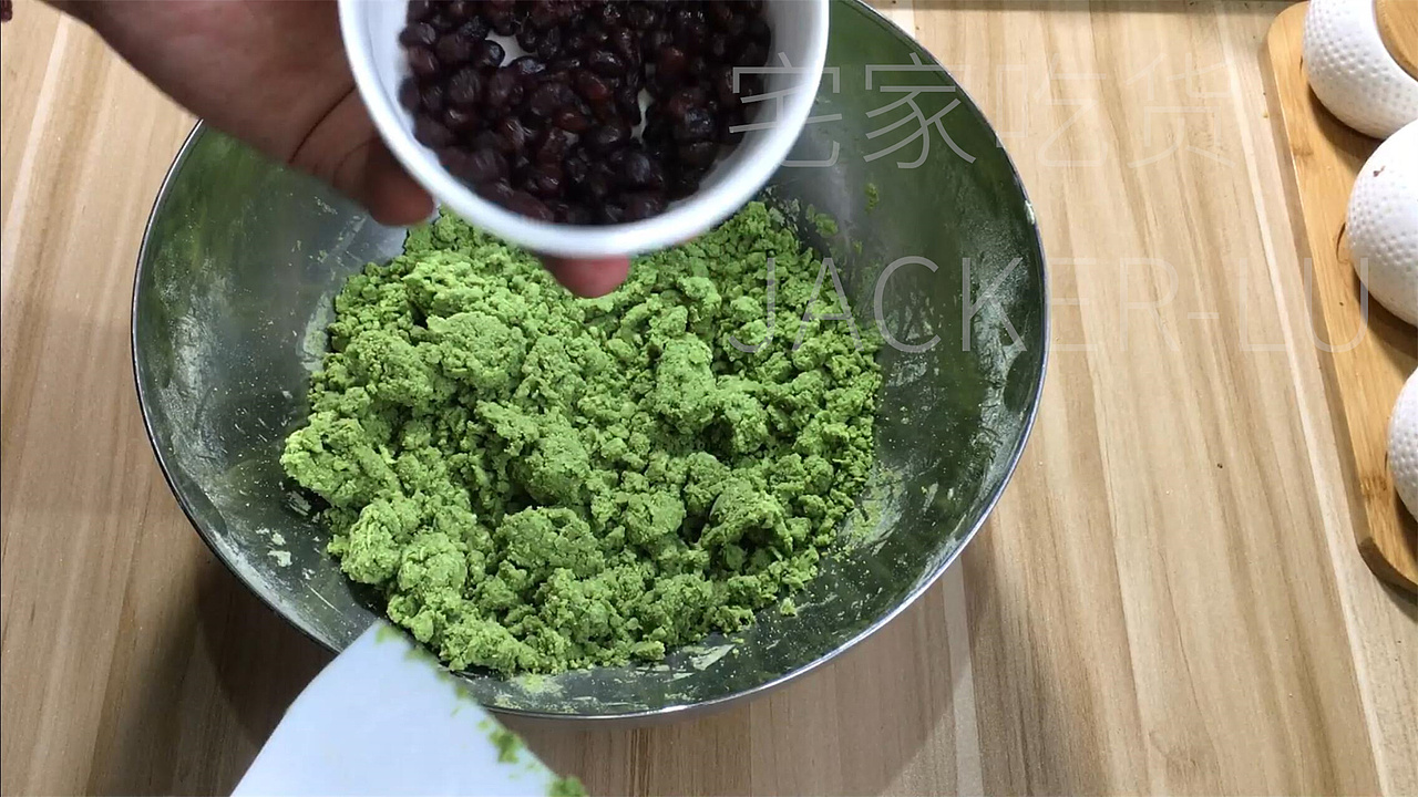 抹茶红豆司康,淡雅清新与醇厚甜蜜的邂逅。