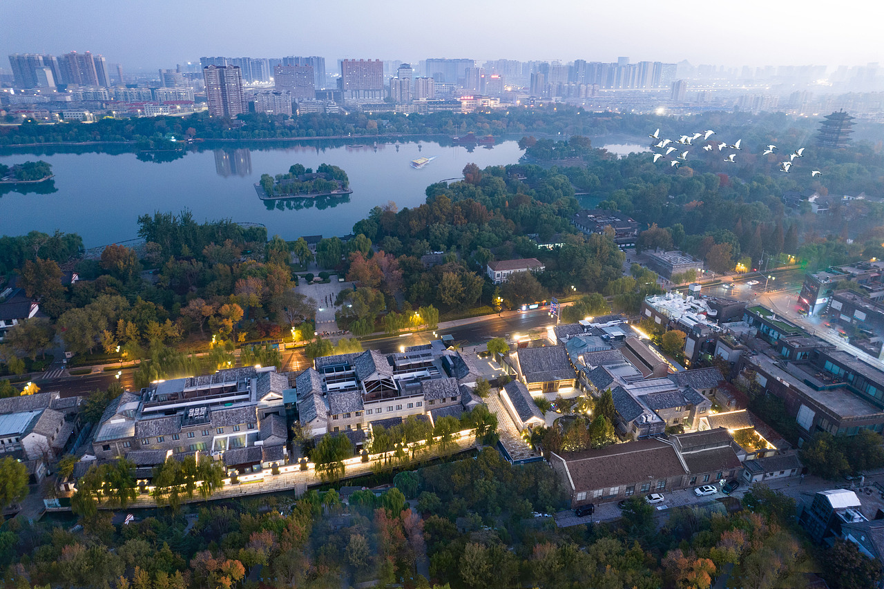 济南大明湖悦苑酒店（图ZMzcyNjY3MDk2） - 环境/建筑摄影 - 站酷设计师LiHongtong原创素材 - 站酷ZCOOL