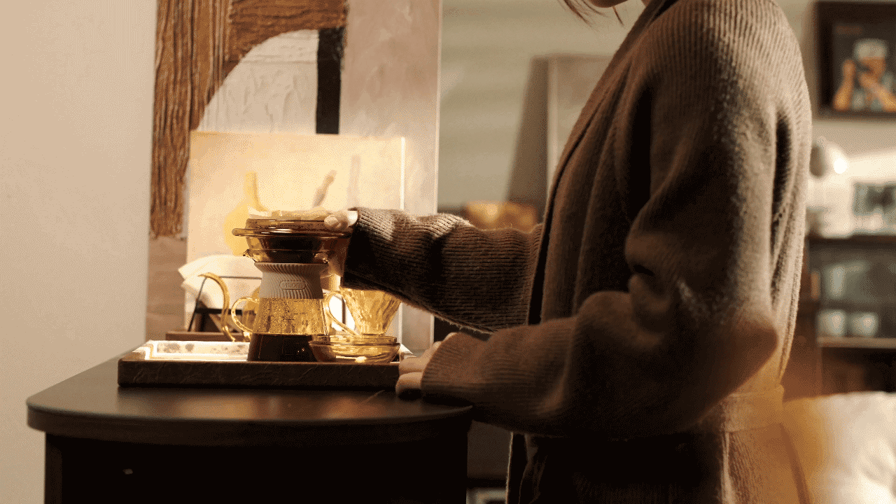 康宁手冲咖啡壶套装┃比度视觉（图ZMzcyODEwMDA4） - 产品摄影 - 站酷设计师比度丶浩Xx原创素材 - 站酷ZCOOL