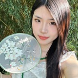 在银河系滑雪的头像