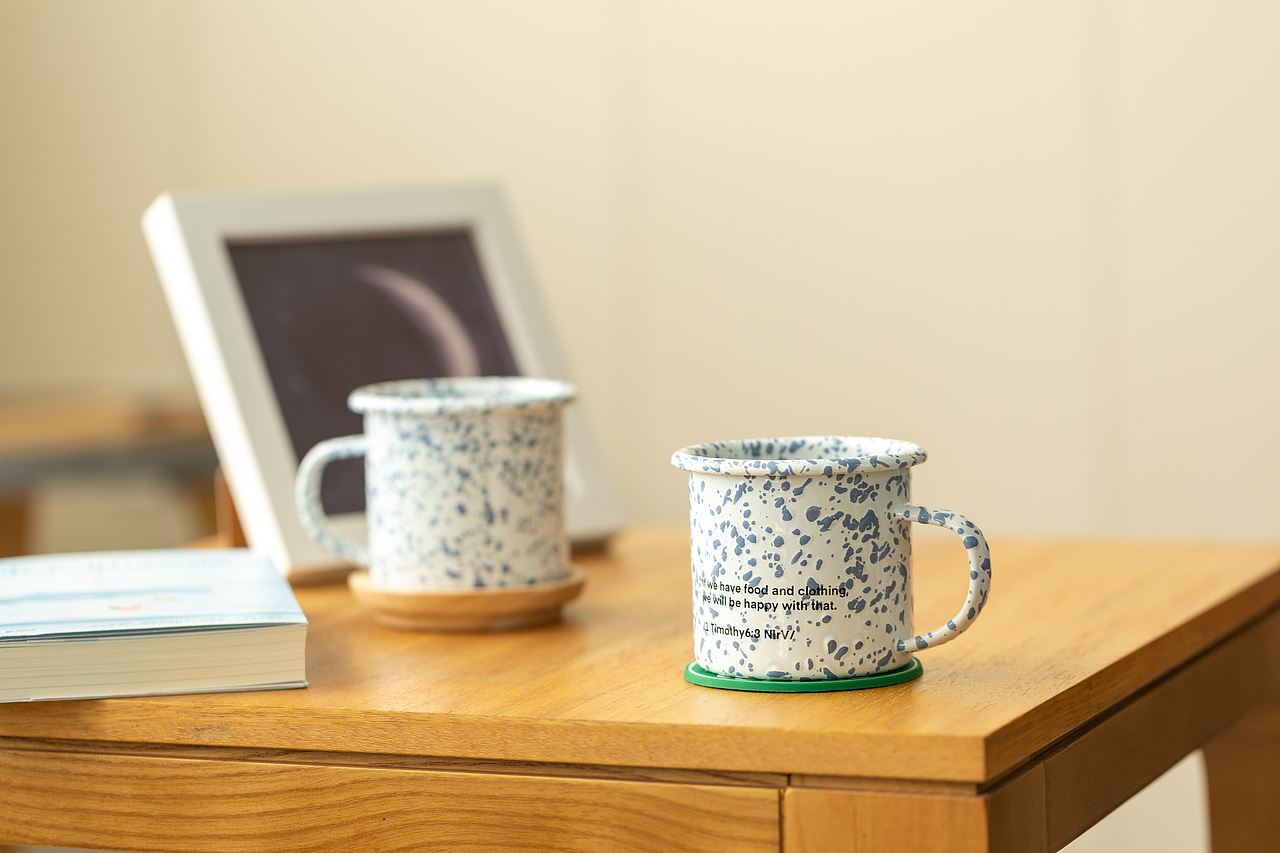 2024年已经过去一半了——水具摄影（图ZMzczMDMwNDg0） - 产品摄影 - 站酷设计师北极超甜虾原创素材 - 站酷ZCOOL