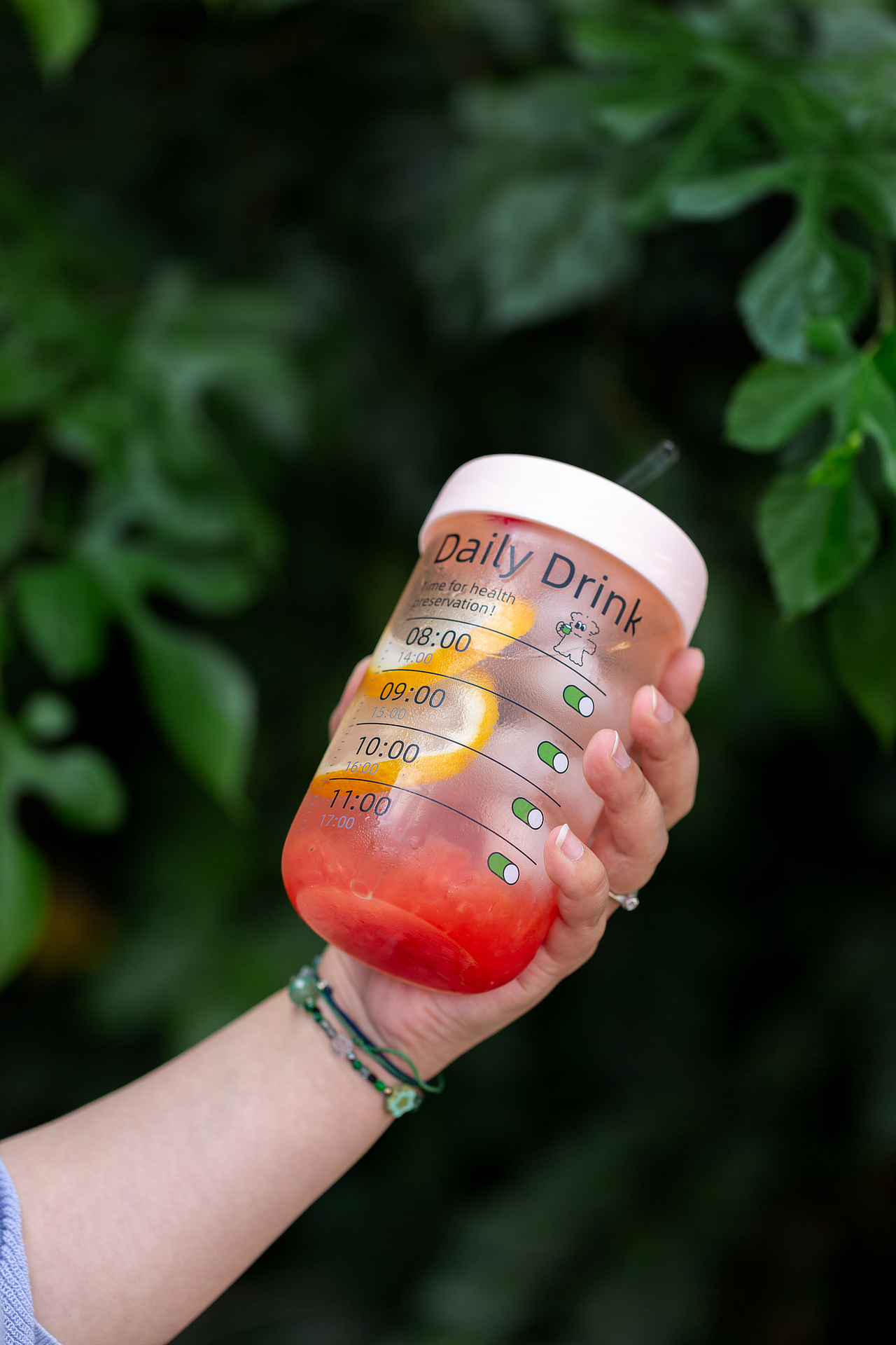 2024年已经过去一半了——水具摄影（图ZMzczMDMwNTIw） - 产品摄影 - 站酷设计师北极超甜虾原创素材 - 站酷ZCOOL