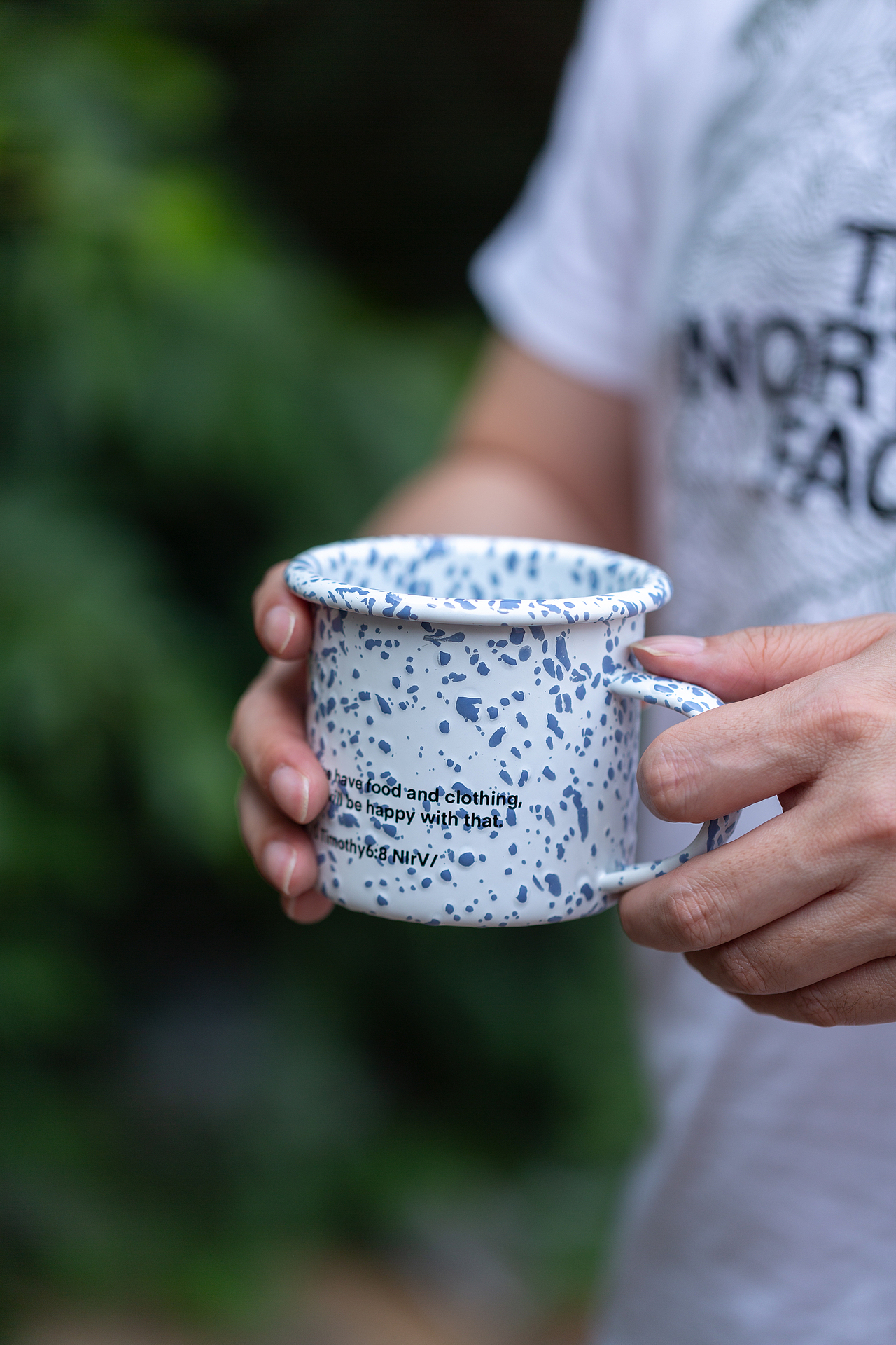 2024年已经过去一半了——水具摄影（图ZMzczMDMwNDky） - 产品摄影 - 站酷设计师北极超甜虾原创素材 - 站酷ZCOOL