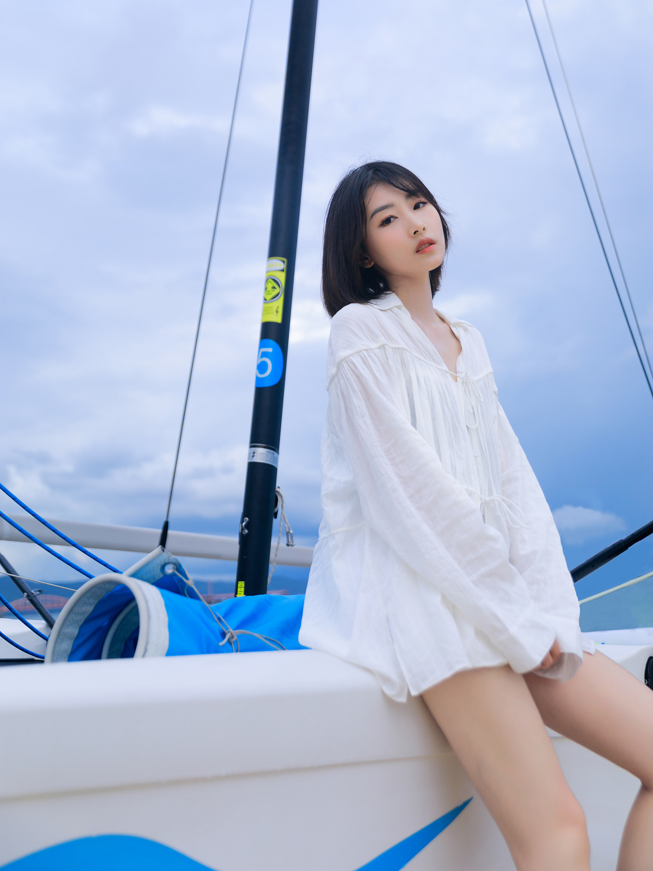 仲夏的玻璃海（图ZMzczMDY2MDIw） - 人像摄影 - 站酷设计师ARTLee小杰原创素材 - 站酷ZCOOL