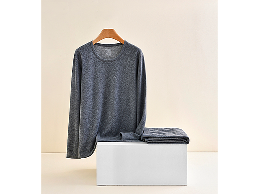 保暖衣拍攝（個人主頁-ZNjkwNzkzNDQ=） - 產(chǎn)品攝影 - 站酷設(shè)計師攝影師啊兵原創(chuàng)素材 - 站酷ZCOOL