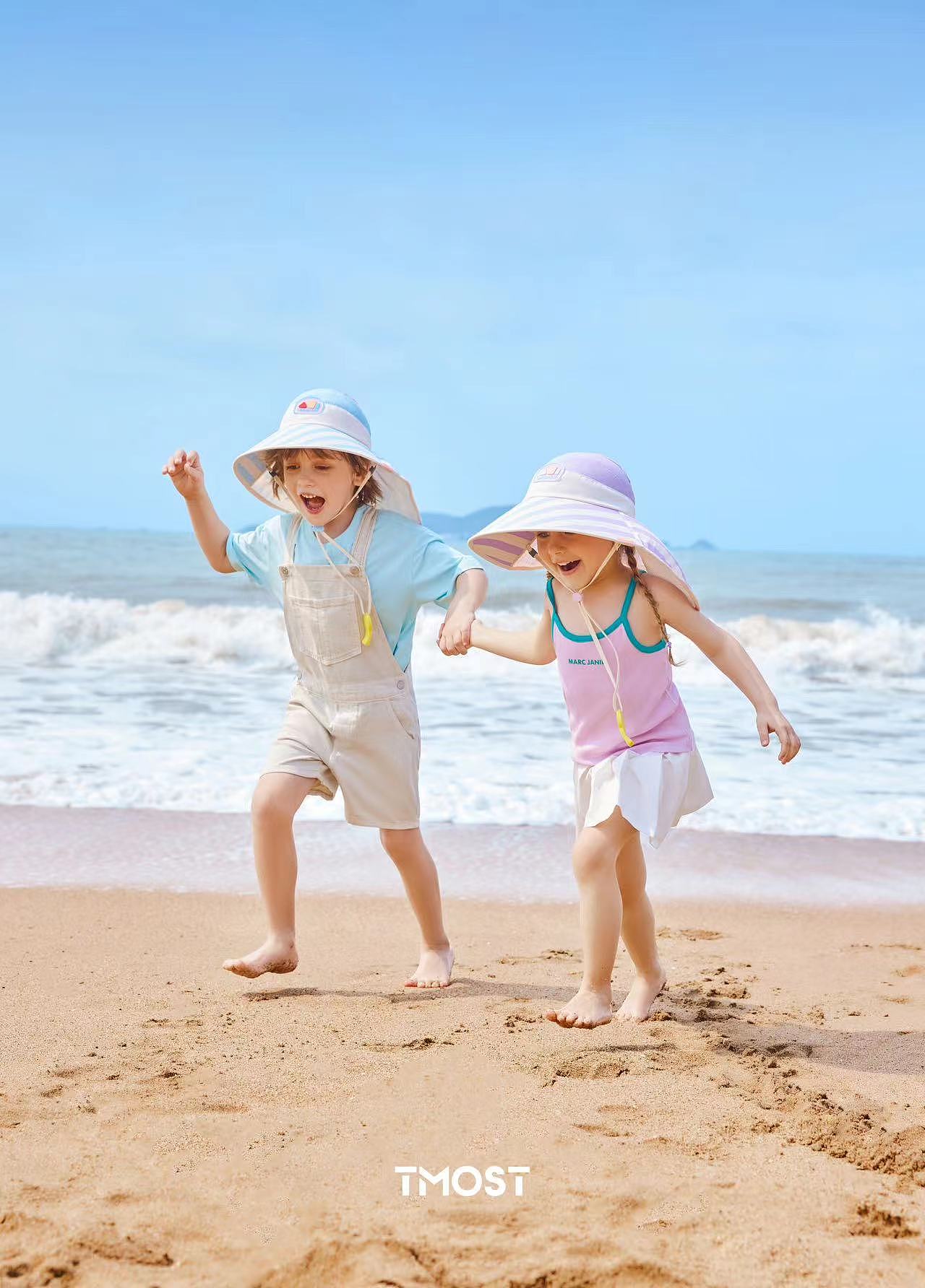 儿童夏日游泳用具这样拍真的很有活力！（图ZMzczMzgwODQw） - 人像摄影 - 站酷设计师TMOST德莫斯原创素材 - 站酷ZCOOL