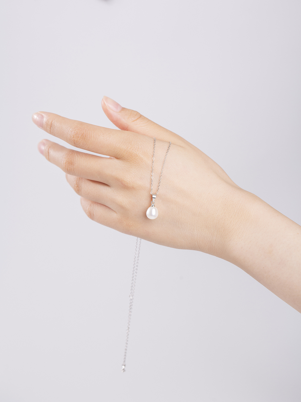 有间|中国黄金珍尚银淡水珍珠经典简约款百搭项链（图ZMzczNDU3MzI4） - 产品摄影 - 站酷设计师有间图片社原创素材 - 站酷ZCOOL