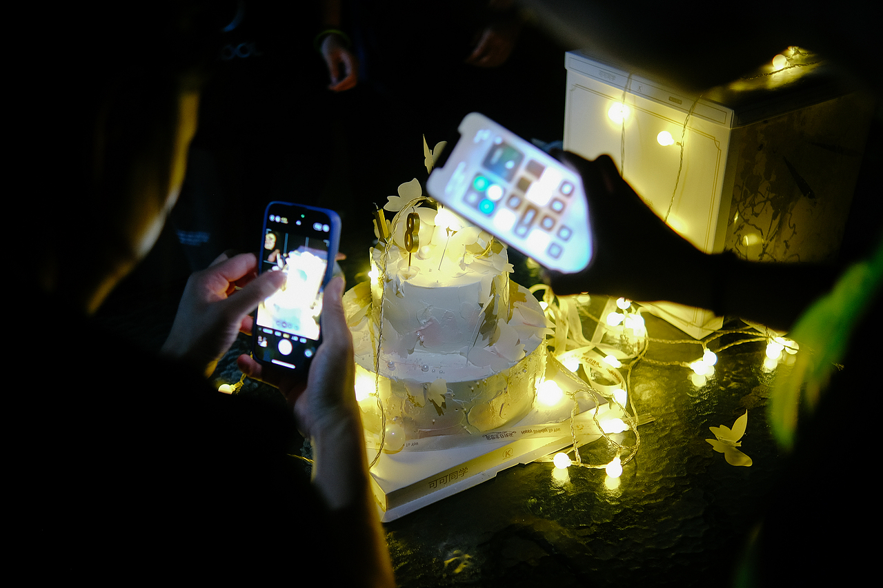 站酷18周年设计师大趴 -- SHANGHAI上海（图ZMzczNDg3NDI0） - 人文/纪实摄影 - 站酷设计师sevens777原创素材 - 站酷ZCOOL