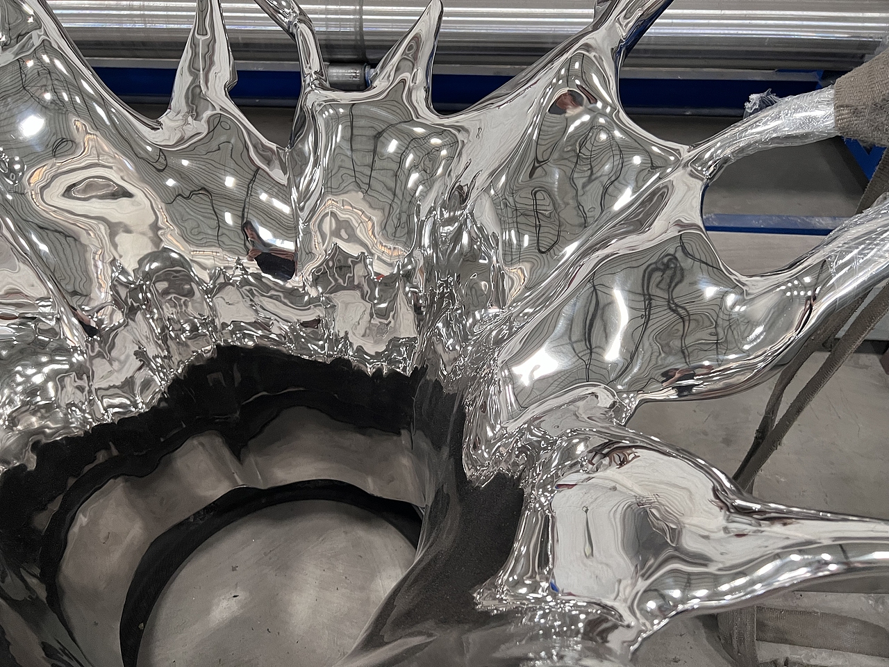 异形不锈钢雕塑 家居艺术摆件雕塑定制（图ZMzczNTg5MzA0） - 雕塑 - 站酷设计师w13927702320原创素材 - 站酷ZCOOL