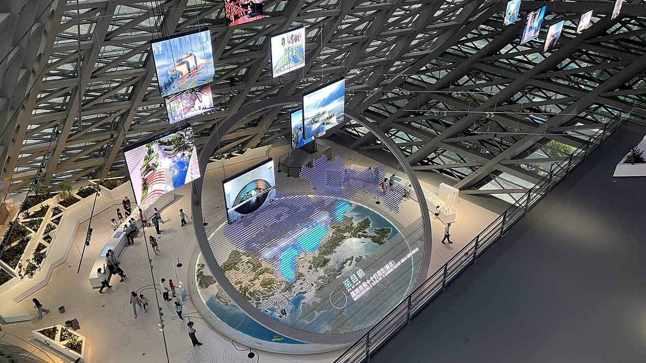 【看展03】深圳市当代艺术与城市规划馆