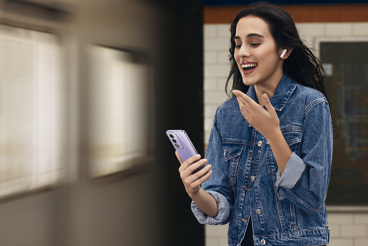 产品片✖️OPPO手机系列（图ZMzczNjY3NTg0） - 产品摄影 - 站酷设计师马修工作室原创素材 - 站酷ZCOOL