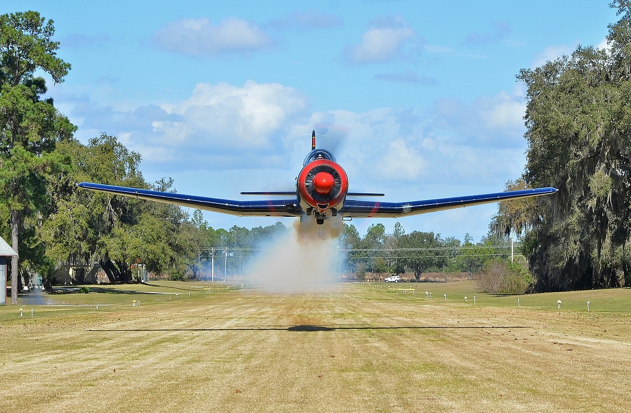 南昌金飞镖航空服务有限公司(初教六航空服务)图片库（图ZMzczNjgxMDky） - 人像摄影 - 站酷设计师CNN相册原创素材 - 站酷ZCOOL