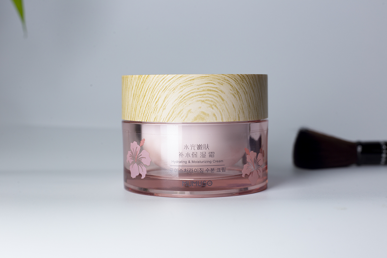 保湿露（图ZMzczNzc4Nzcy） - 产品摄影 - 站酷设计师酷酷的庭原创素材 - 站酷ZCOOL