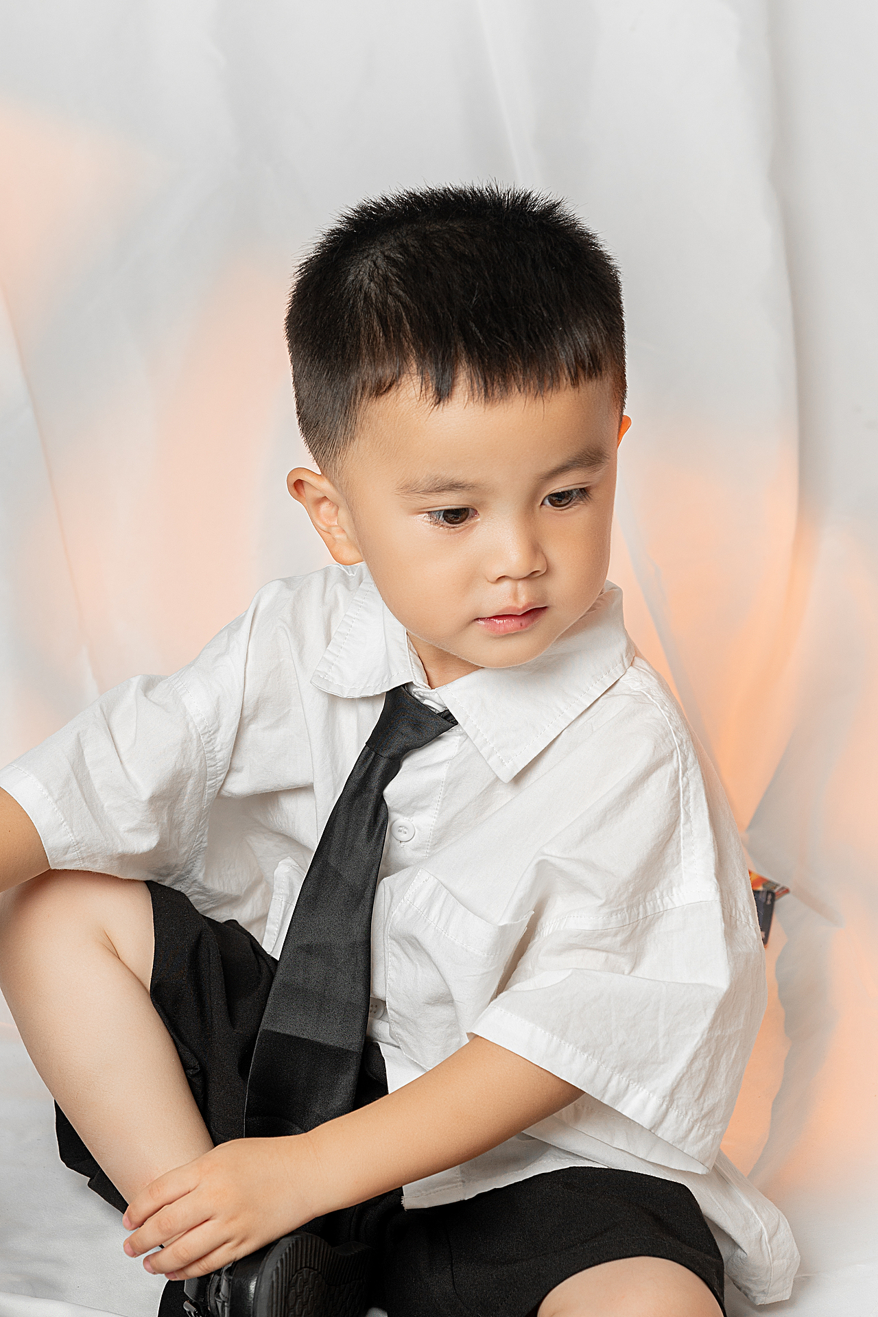 小朋友的快乐很简单只要自己喜欢就好了（图ZMzczODU3MDI0） - 人像摄影 - 站酷设计师摄影师田由甲原创素材 - 站酷ZCOOL