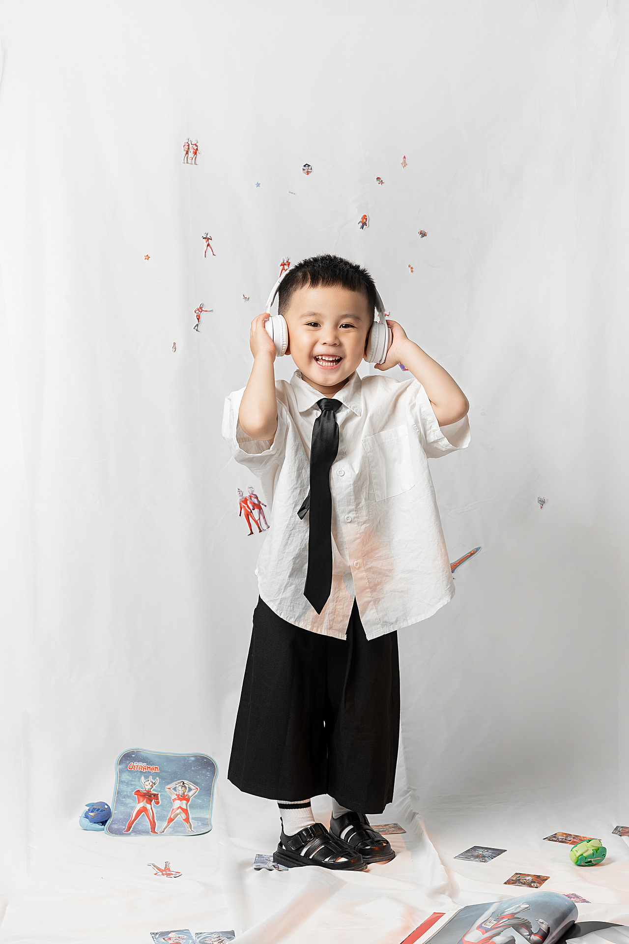 小朋友的快乐很简单只要自己喜欢就好了（图ZMzczODU2OTk2） - 人像摄影 - 站酷设计师摄影师田由甲原创素材 - 站酷ZCOOL