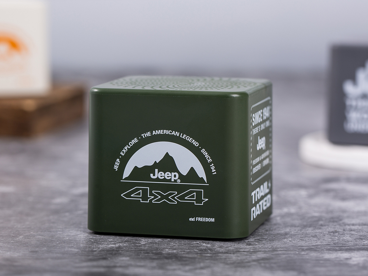 有间|jeep吉普蓝牙音响（图ZMzczOTEwOTMy） - 产品摄影 - 站酷设计师有间图片社原创素材 - 站酷ZCOOL