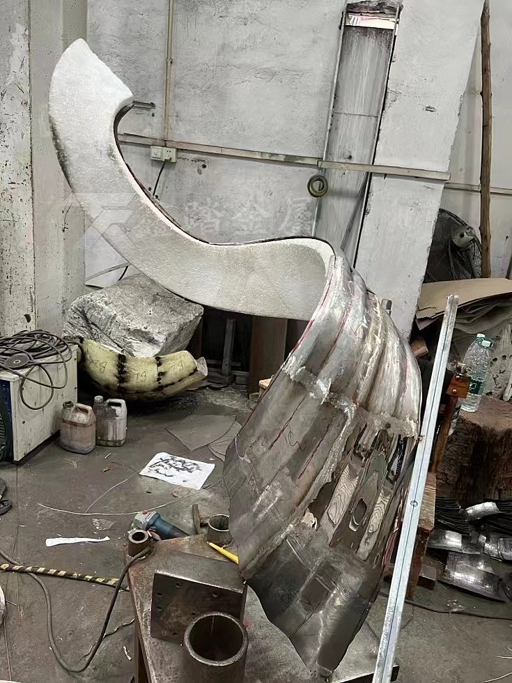 异形不锈钢景观雕塑 镜面不锈钢景观摆件雕塑