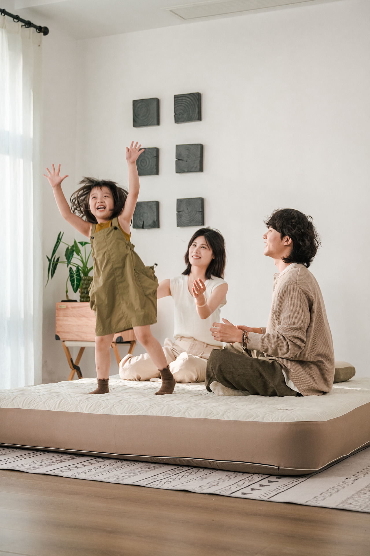 产品摄影-露营充气床室内拍摄