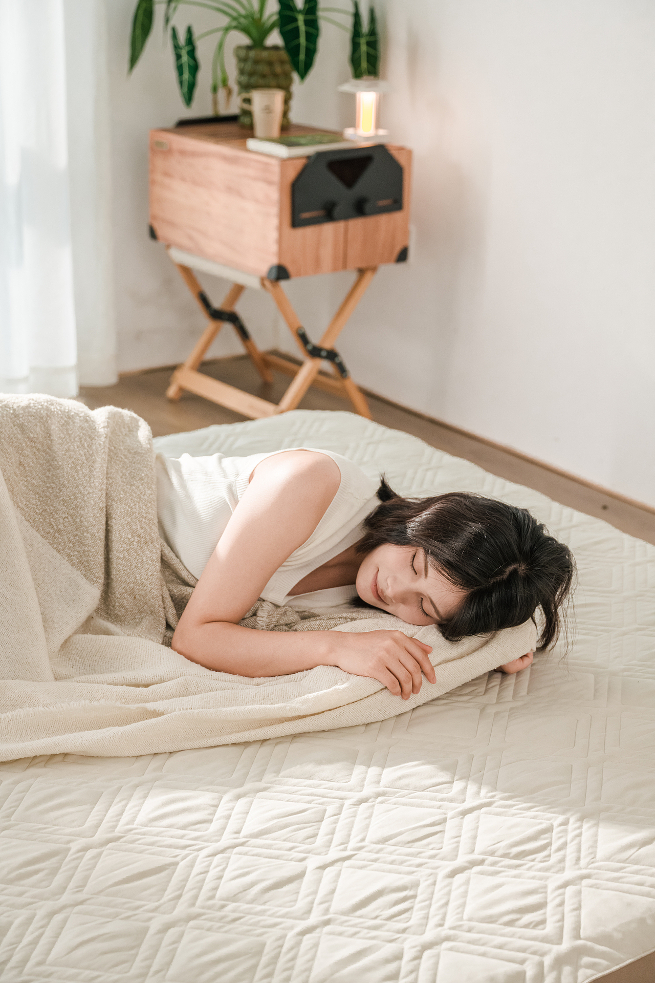 产品摄影-露营充气床室内拍摄