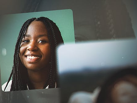 PR模板|优雅动态回忆录照片展示动效动画创意片头