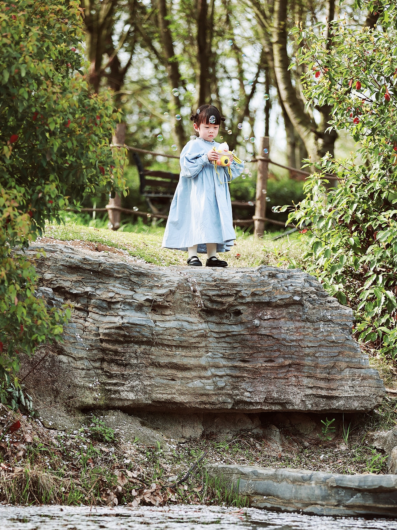 樱花树下的三岁（图ZMzc0MTIxNjg0） - 人像摄影 - 站酷设计师陳丫丫原创素材 - 站酷ZCOOL