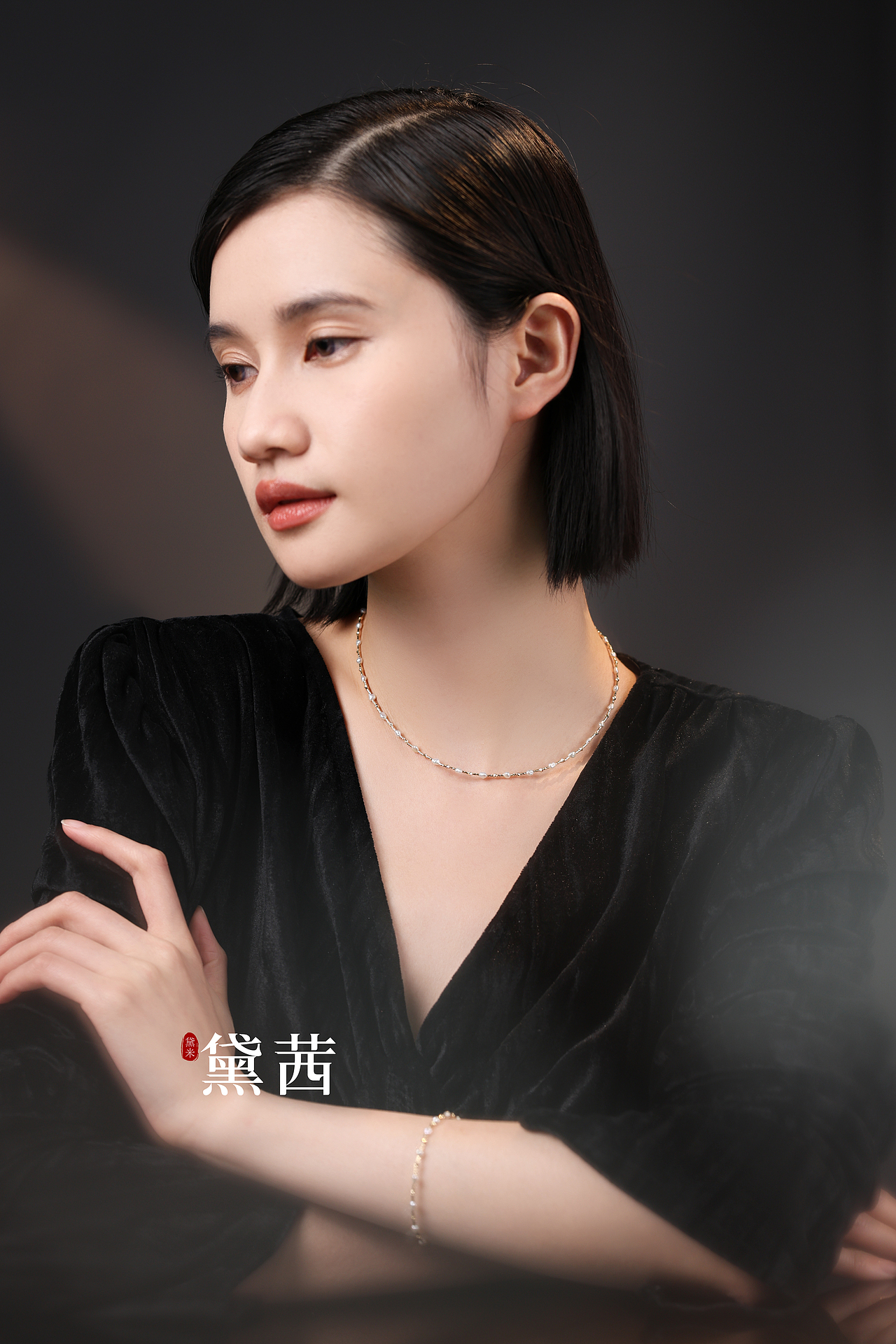 不是今天拍的 但是就想今天发（图ZMzc0MTg2OTQ4） - 人像摄影 - 站酷设计师单色加点蓝原创素材 - 站酷ZCOOL