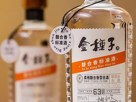 金种子 x 甲古文設計｜馥合香标准酒的品质主义