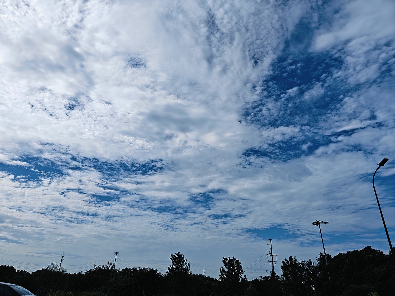 喜欢拍天空的人一定很温柔吧（图ZMzc0MjUxNTU2） - 风光摄影 - 站酷设计师angelslove原创素材 - 站酷ZCOOL