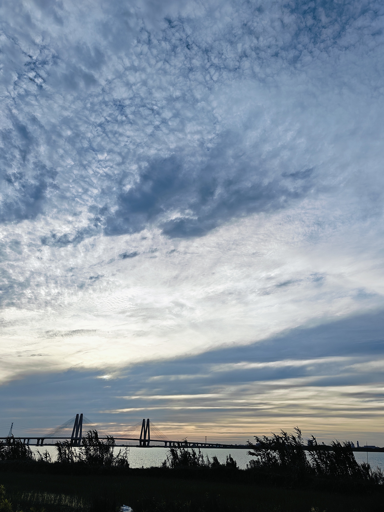 喜欢拍天空的人一定很温柔吧（图ZMzc0MjUxNTY0） - 风光摄影 - 站酷设计师angelslove原创素材 - 站酷ZCOOL