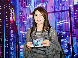 展会AIGC创意打卡暖场拍照 年会定制开发AI拍照互动